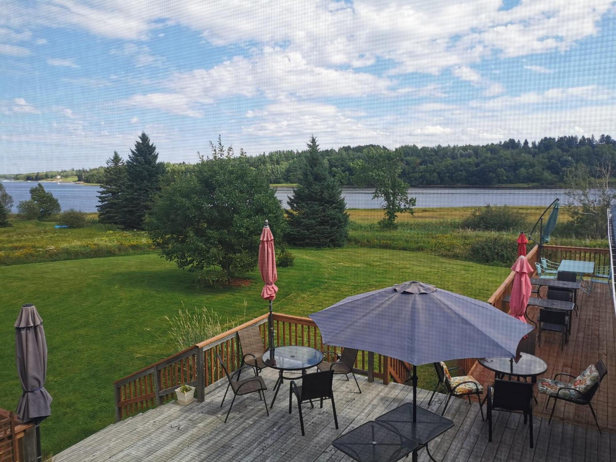 L'Ancrage B&B And Cottages Saint Louis de Kent Eksteriør billede
